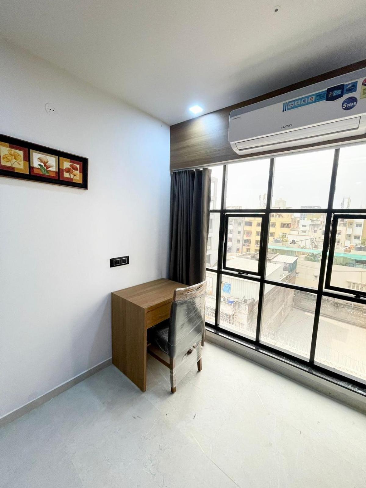 Hotel Royal Elite Rajkot Exterior photo