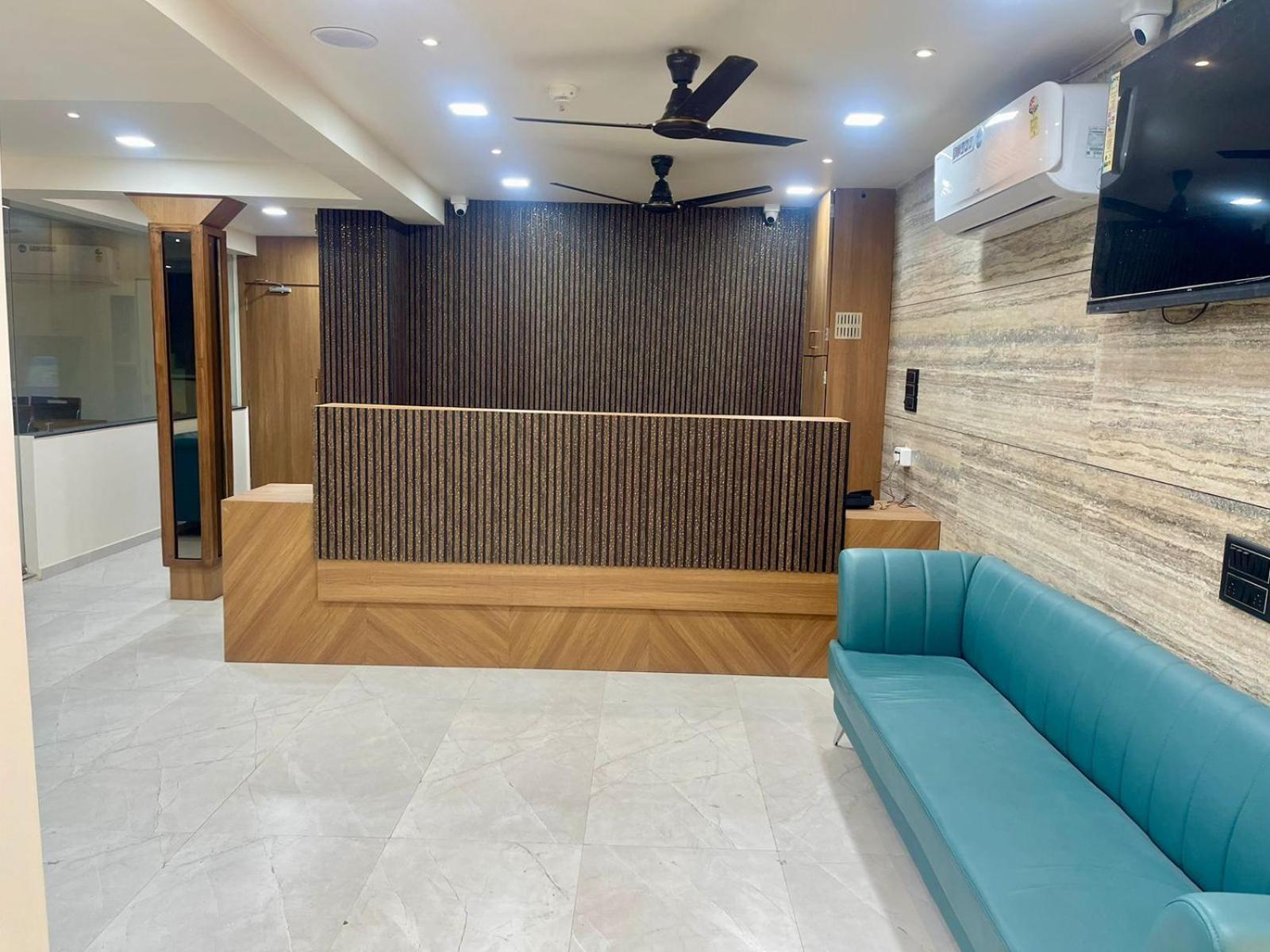 Hotel Royal Elite Rajkot Exterior photo